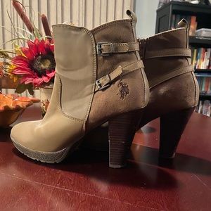 Ralph Lauren booties